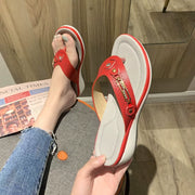 Women's Platform Slide Sandals with Metal Buckle Eye-Catching Short Design for Shoe Film Machine