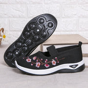 Women's Sneakers Slip on Casual Shoes Soft Sole Embroidered Walking Shoes Lightweight Knitted Flat Shoe