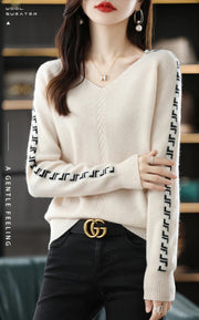 Women Pure Wool  V-Neck Stitching Long-Sleeved Autumn Winter Pullover Loose Knitted Cashmere Sweater