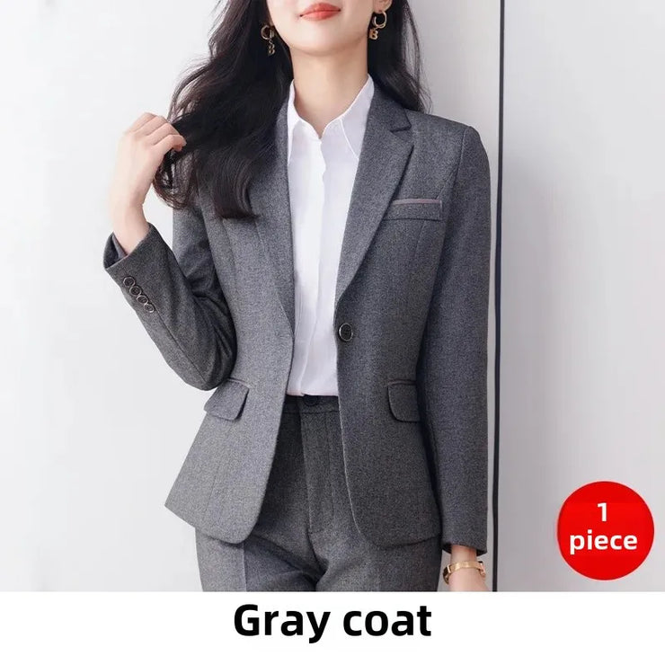 Elegant Black Western-Style Suit Jacket for Women Professional Fashionable Workwear Ideal for Interviews And Office Settings