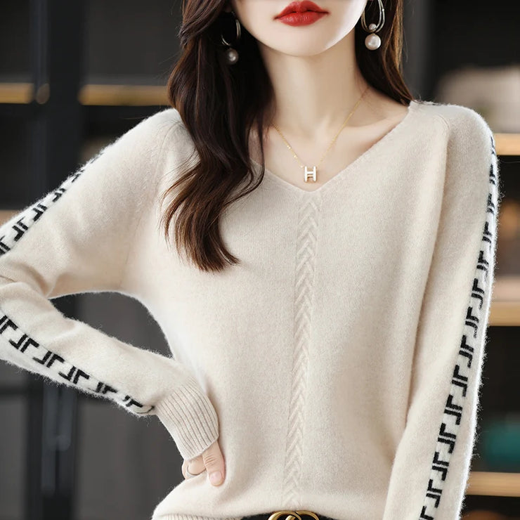 Women Pure Wool  V-Neck Stitching Long-Sleeved Autumn Winter Pullover Loose Knitted Cashmere Sweater