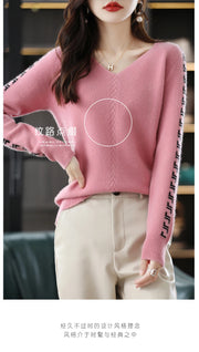 Women Pure Wool  V-Neck Stitching Long-Sleeved Autumn Winter Pullover Loose Knitted Cashmere Sweater