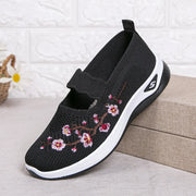 Women's Sneakers Slip on Casual Shoes Soft Sole Embroidered Walking Shoes Lightweight Knitted Flat Shoe